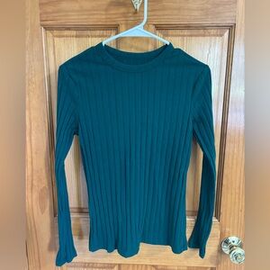 NWOT a new day, green knit top, size small